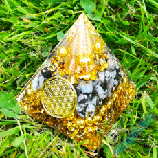 Plasma Orgon Pyramide Goldene-Spule